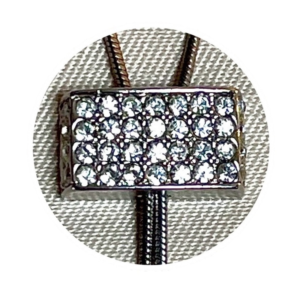 Crystals in silver tone metal setting bolo tie Necklace y2k - Picture 5 of 11